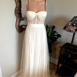 Windsor Ivory dress, double front upper leg slits, corset detail back zipper